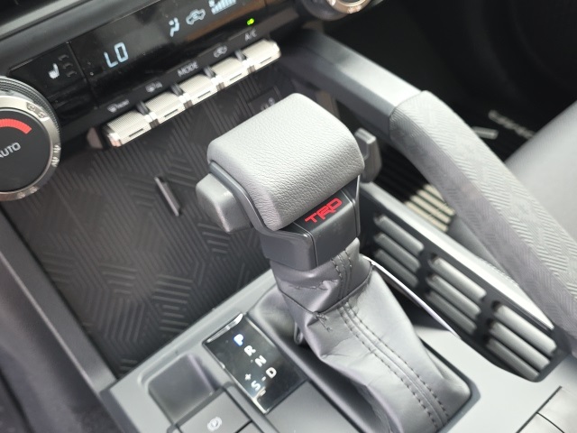 2025 Toyota Tacoma TRD Off-Road 4x4 Double Cab photo 21
