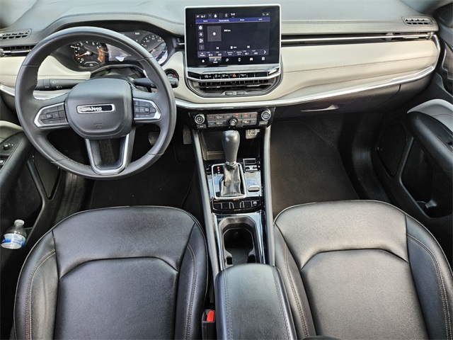 2024 Jeep Compass Limited photo 8