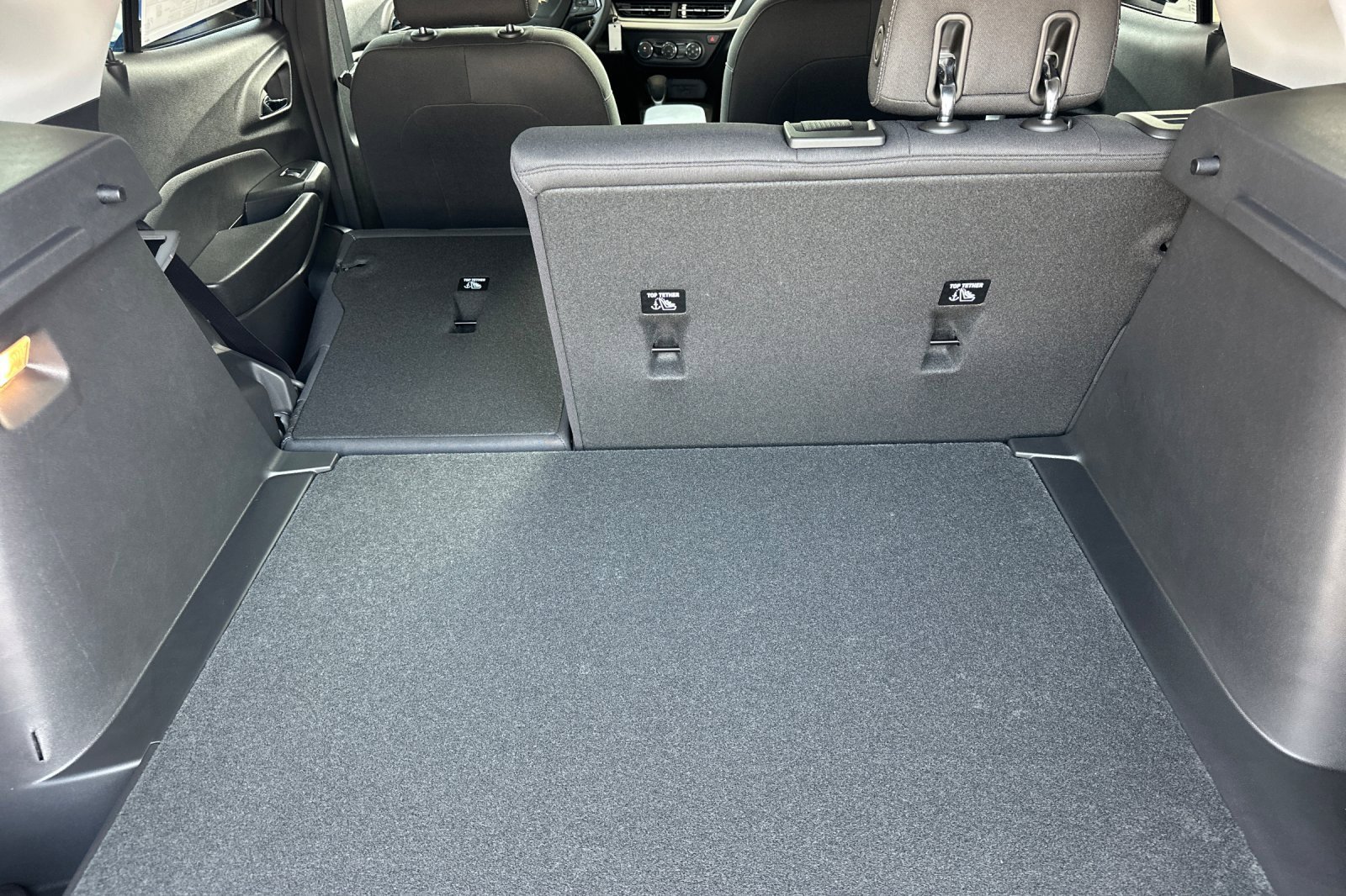 2025 Chevrolet Trax LS photo 13