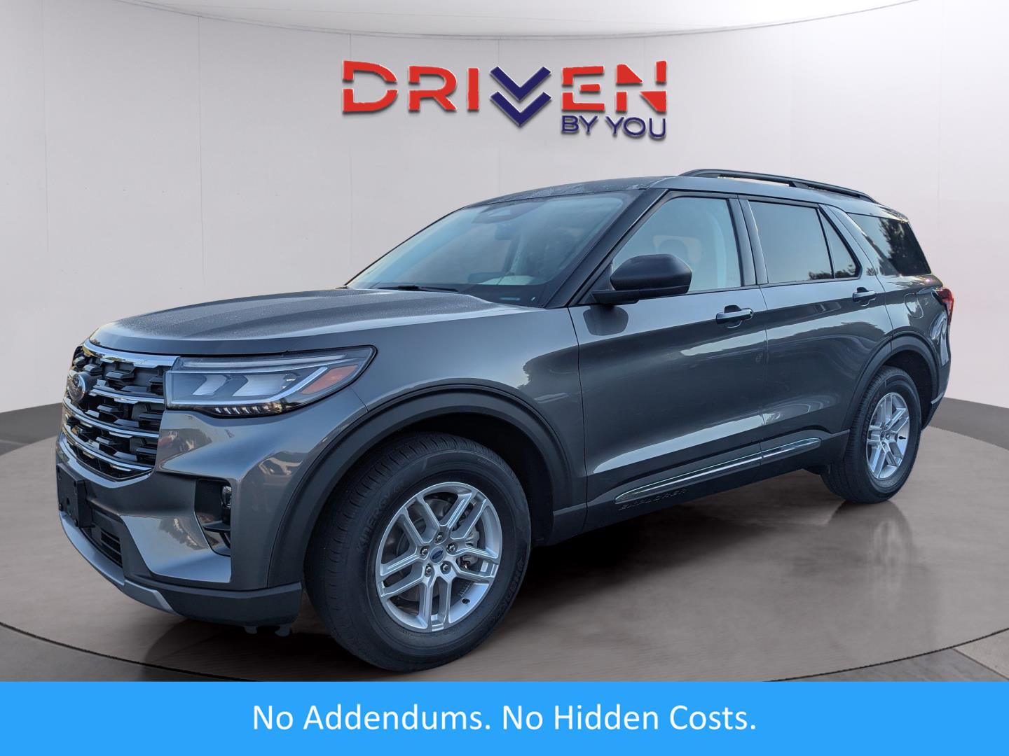 2025 Ford Explorer Active's photo