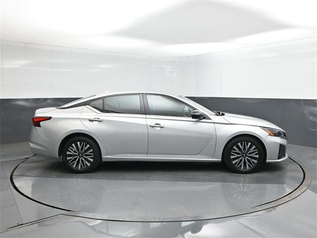 2024 Nissan Altima 2.5 SV photo 20