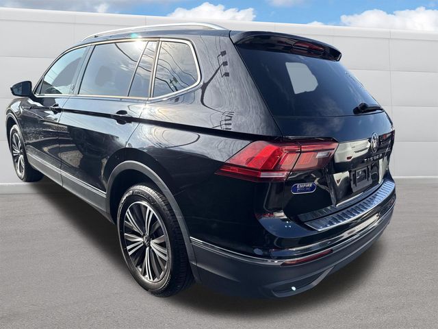 2024 Volkswagen Tiguan Wolfsburg Edition photo 2