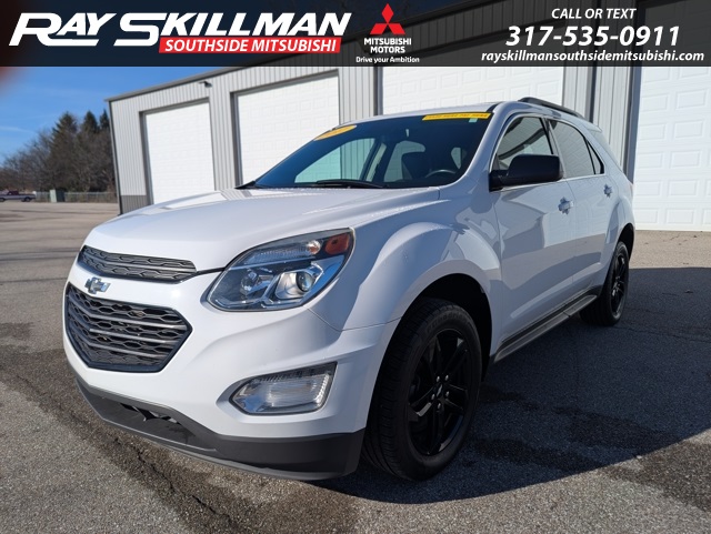 2017 Chevrolet Equinox LT's photo