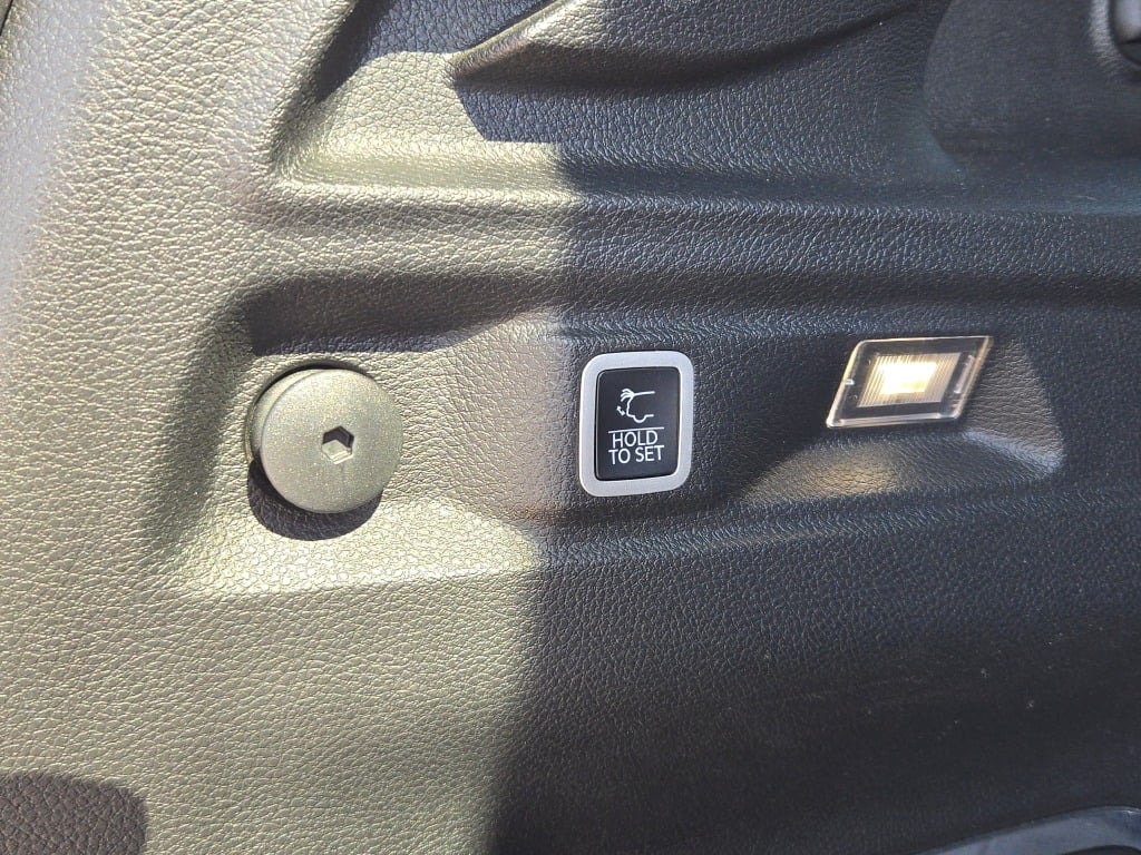 2021 Jeep Grand Cherokee Limited photo 16