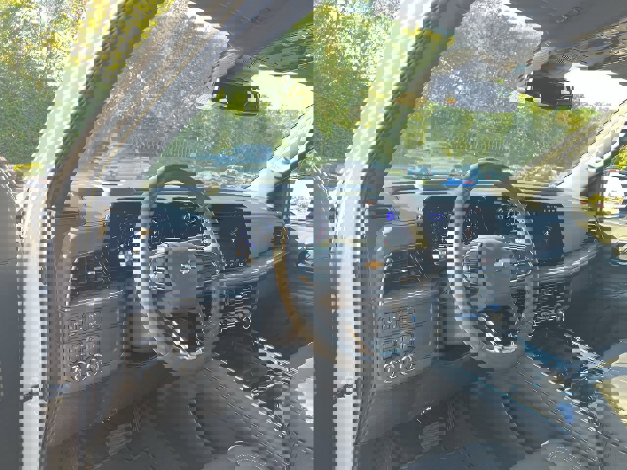 2025 Chevrolet Tahoe Premier photo 10