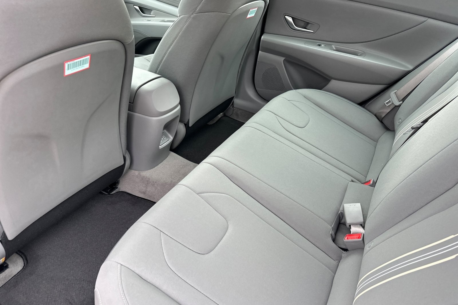 2025 Hyundai Elantra Hybrid Blue photo 13