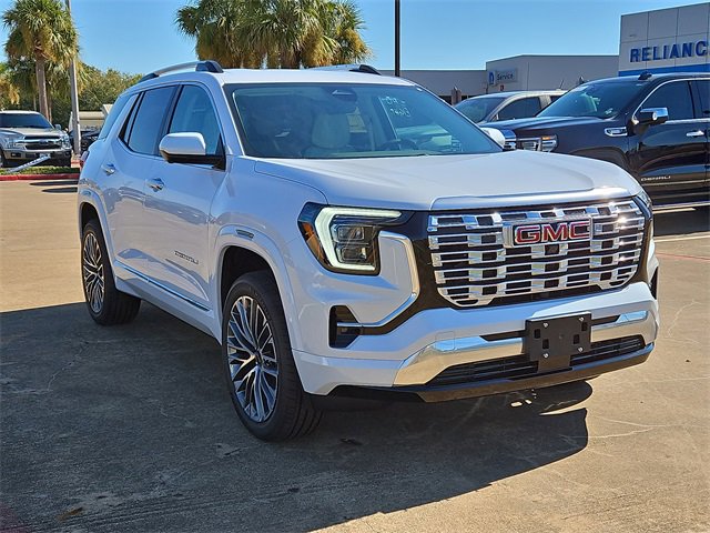2026 GMC Terrain Denali's photo