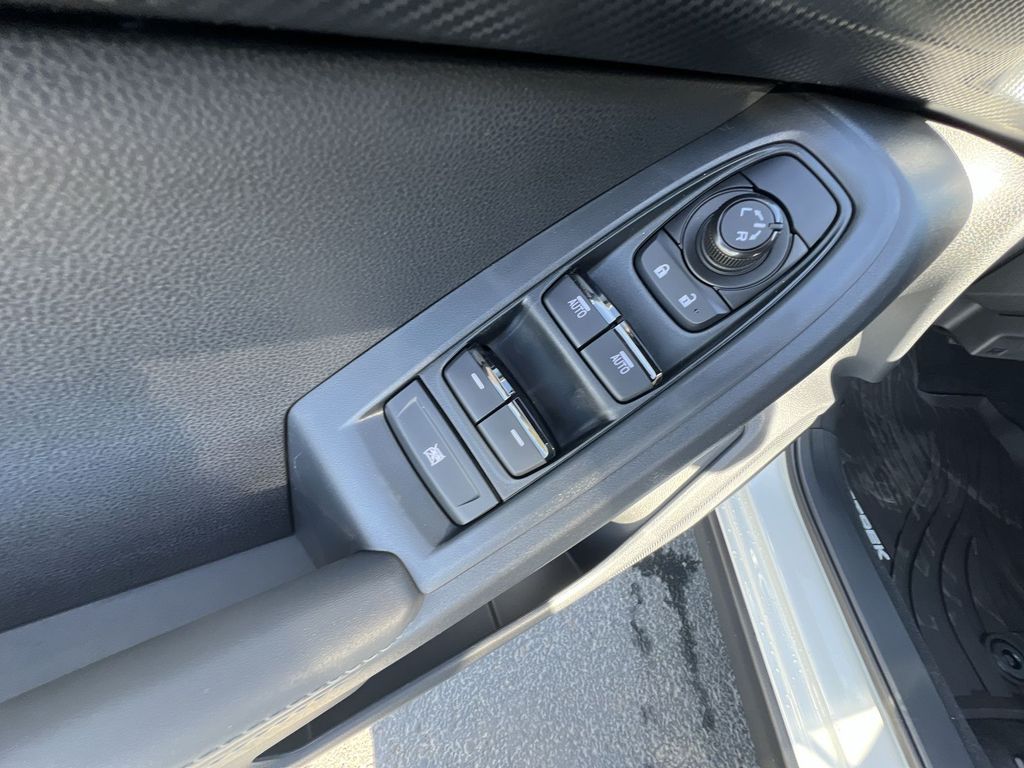 2025 Subaru Crosstrek Premium photo 22