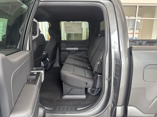 2025 Ford F-150 XLT photo 51
