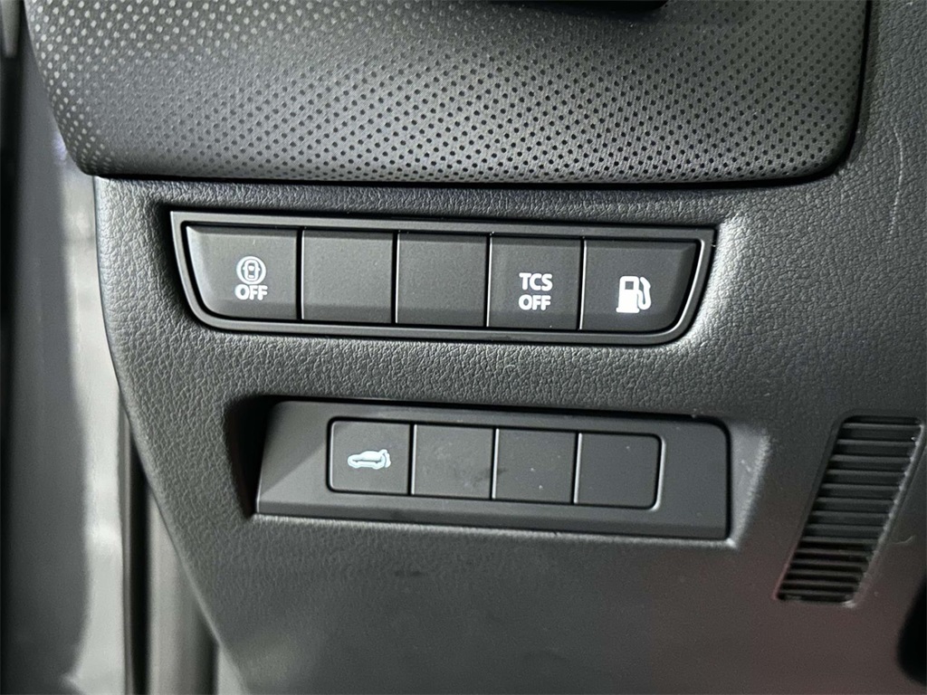 2025 Mazda CX-50 Preferred photo 25