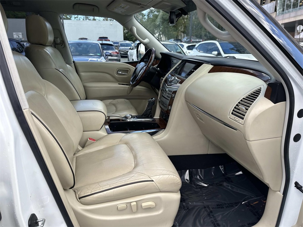 2018 Infiniti QX80 Base photo 14