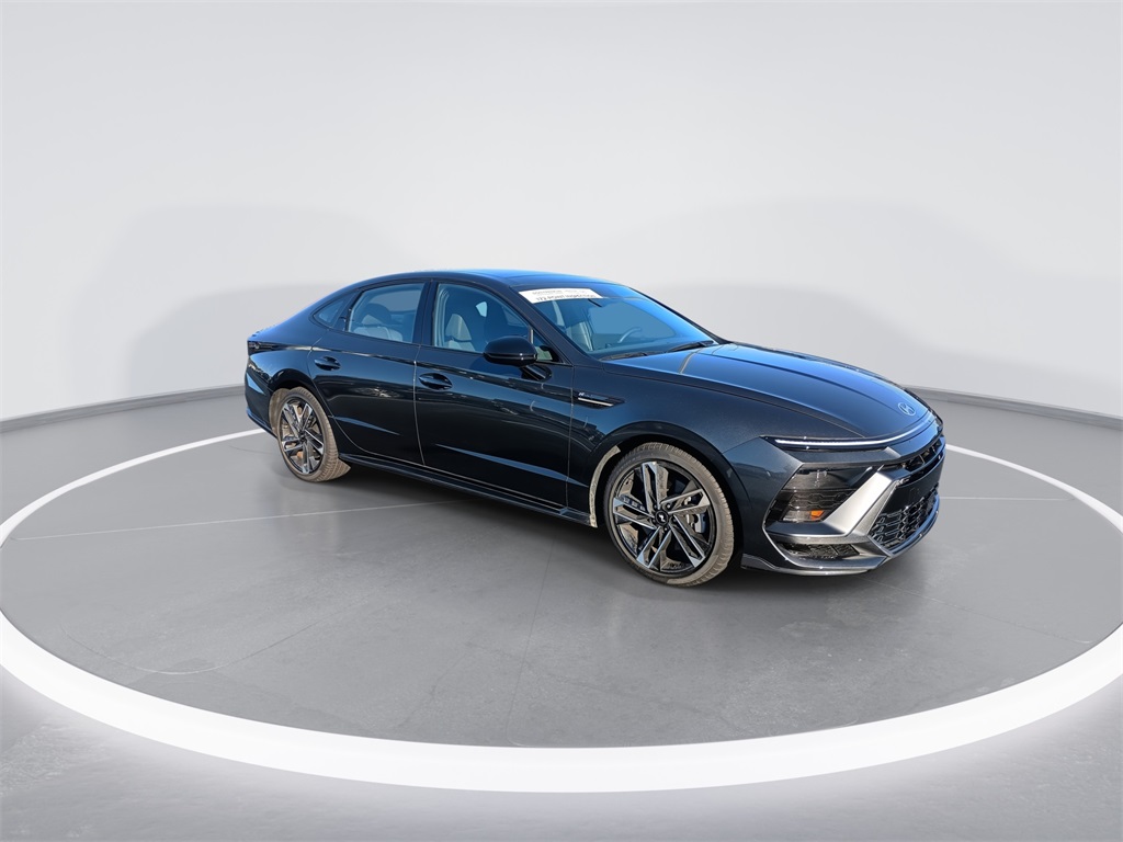 2025 Hyundai Sonata N Line photo 2