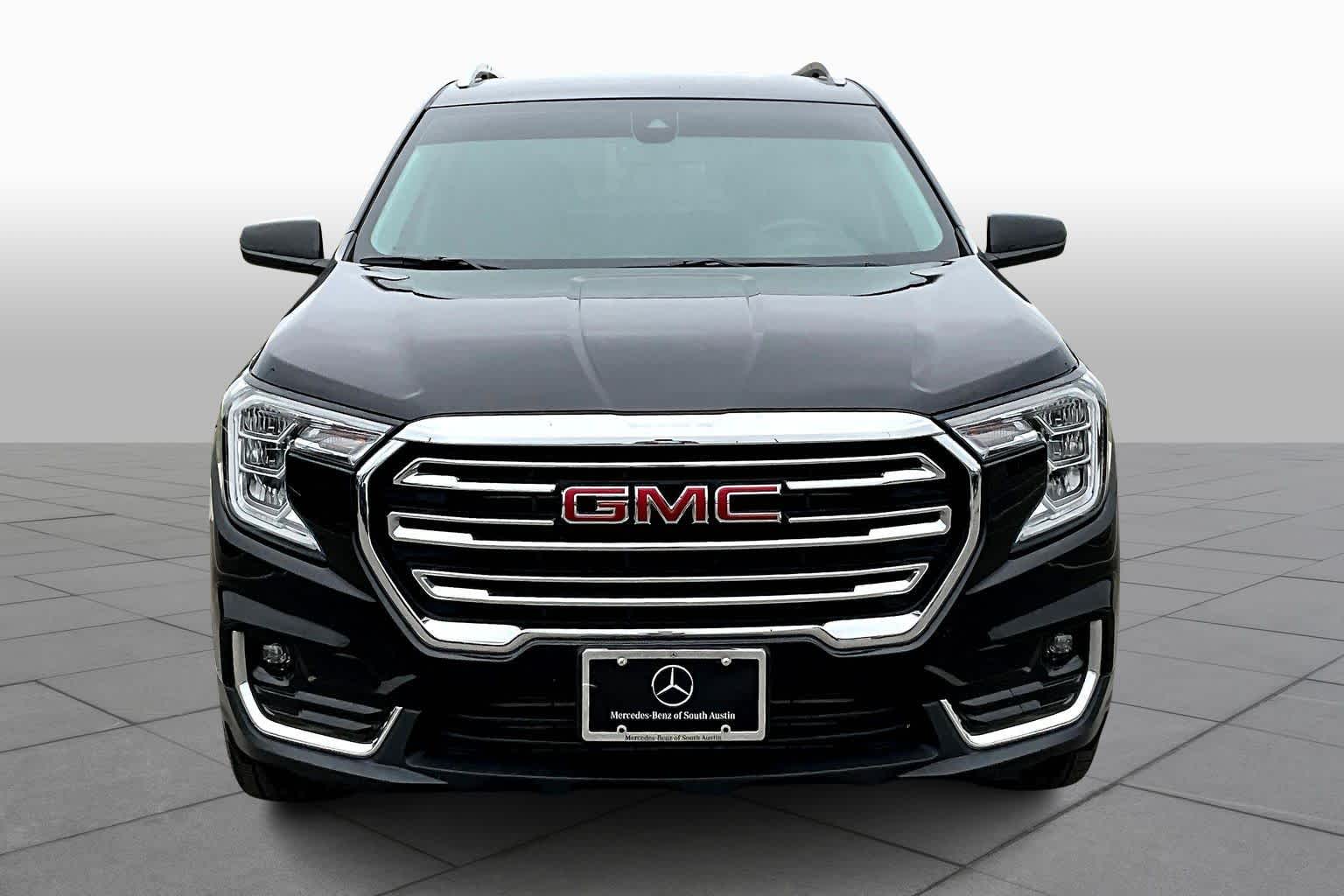 2022 Gmc Terrain SLT photo 2
