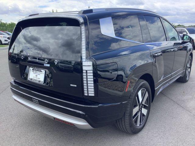 2026 Hyundai Ioniq SEL photo 2
