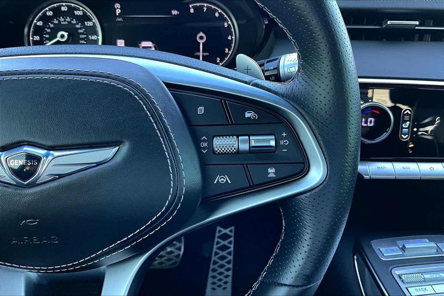 2025 Genesis GV70 3.5T Sport photo 24