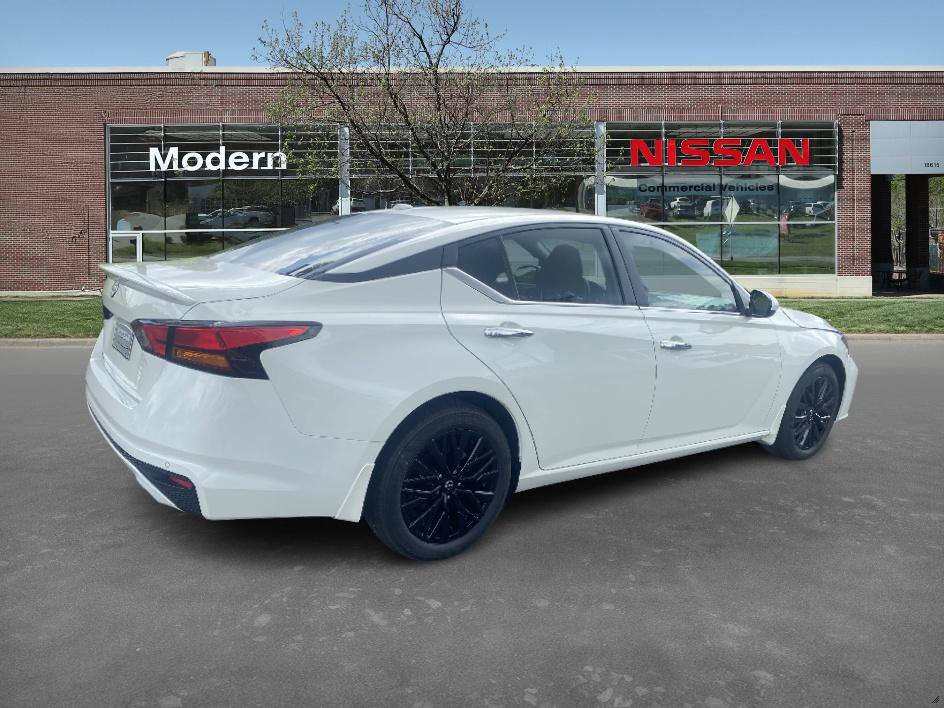 2025 Nissan Altima SV Special Edition photo 4