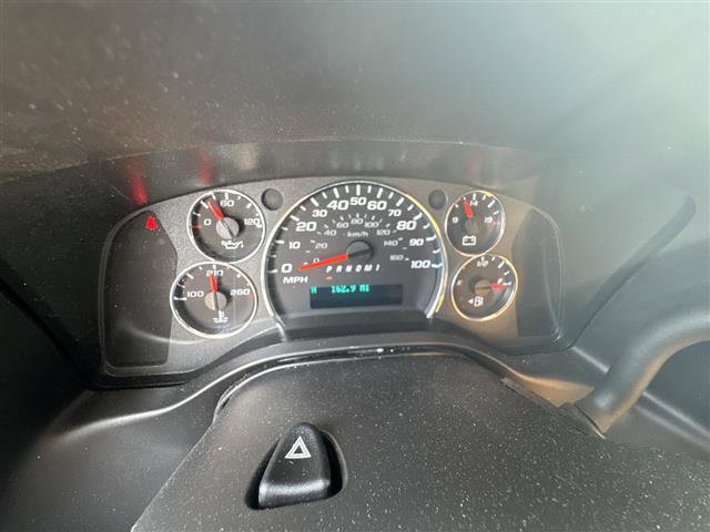 2024 Chevrolet Express Cutaway 3500 photo 10