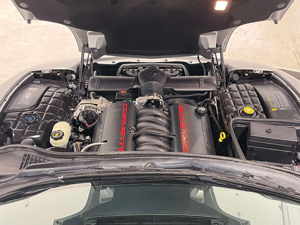 2000 Chevrolet Corvette Base Convertible photo 26