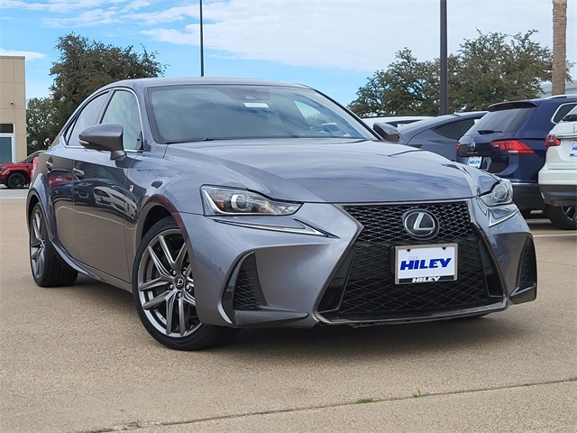2018 Lexus IS 300 F SPORT's photo
