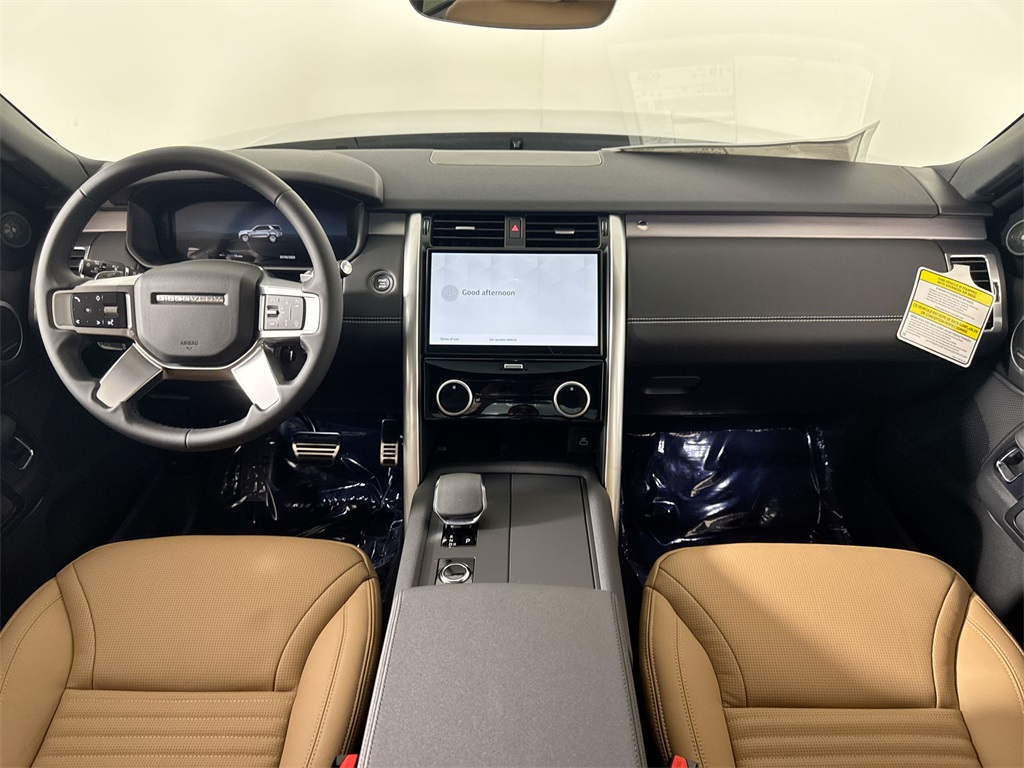 2025 Land Rover Discovery SE photo 19