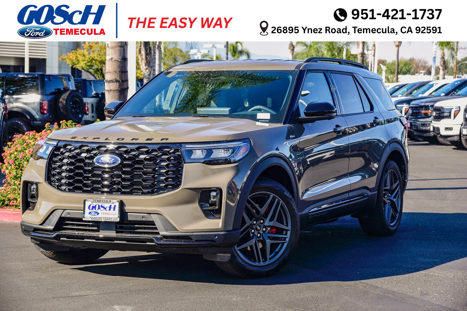 2026 Ford Explorer ST-LINE's photo