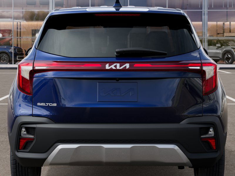 2026 Kia Seltos LX photo 12