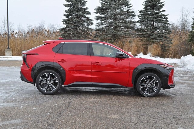 Used 2024 Toyota bZ4X Limited with VIN JTMABACA3RA069636 for sale in Canton, MI