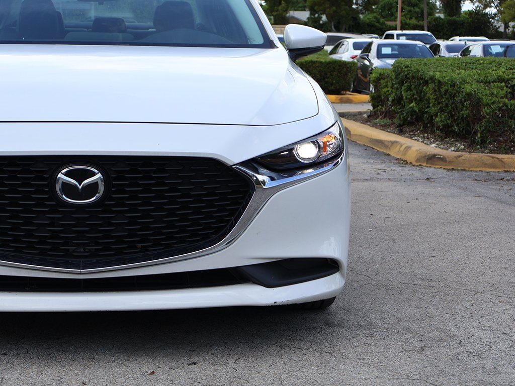 2021 Mazda Mazda3 Select photo 10