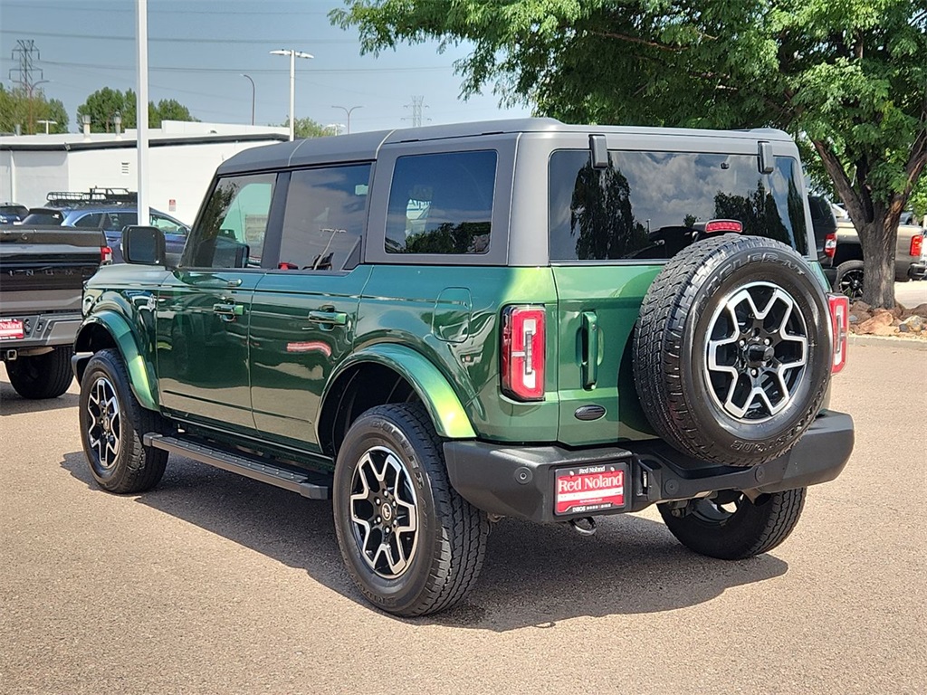 2023 Ford Bronco Outer Banks photo 3