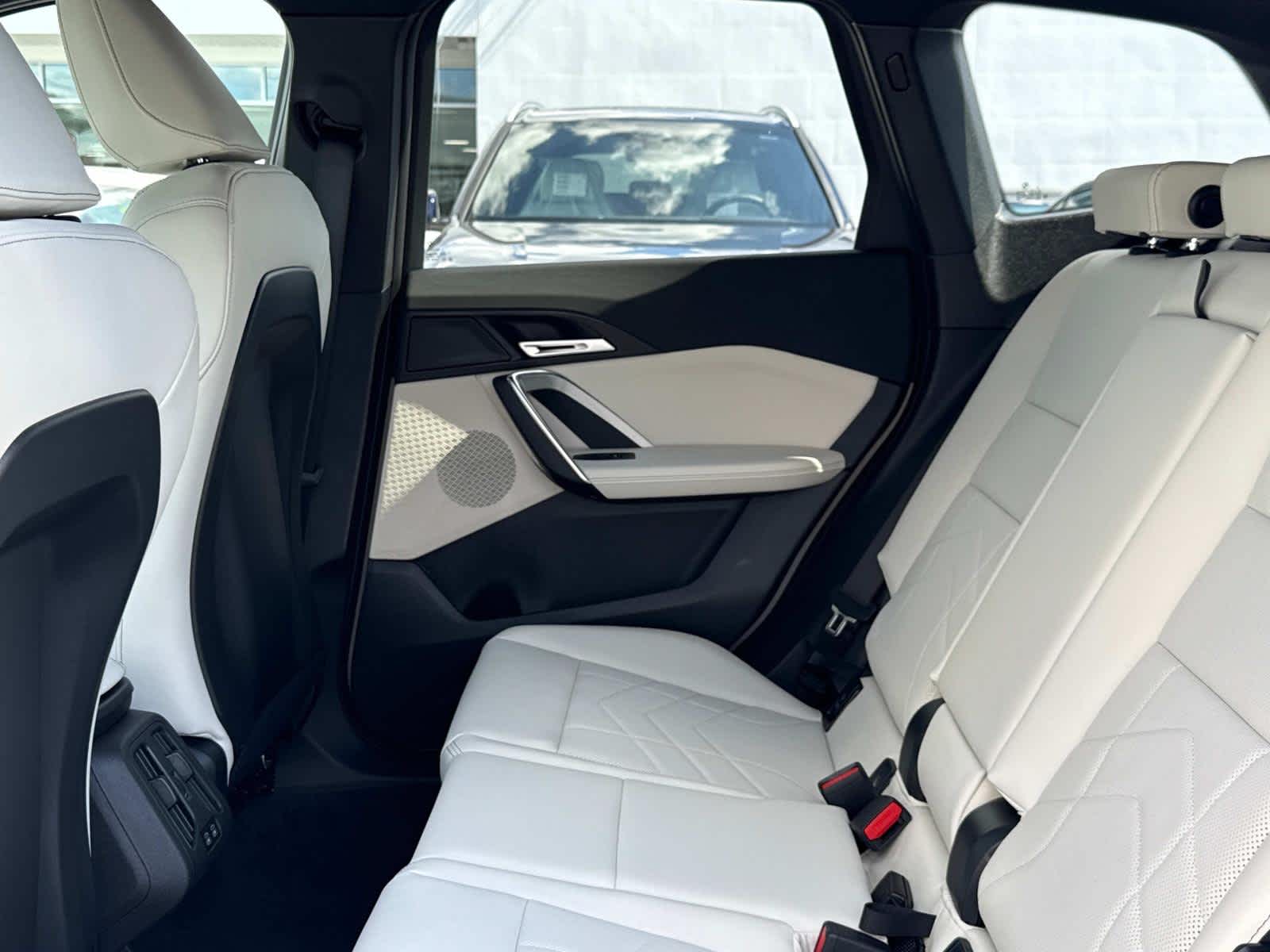 2026 Bmw X1 XDrive28i photo 13
