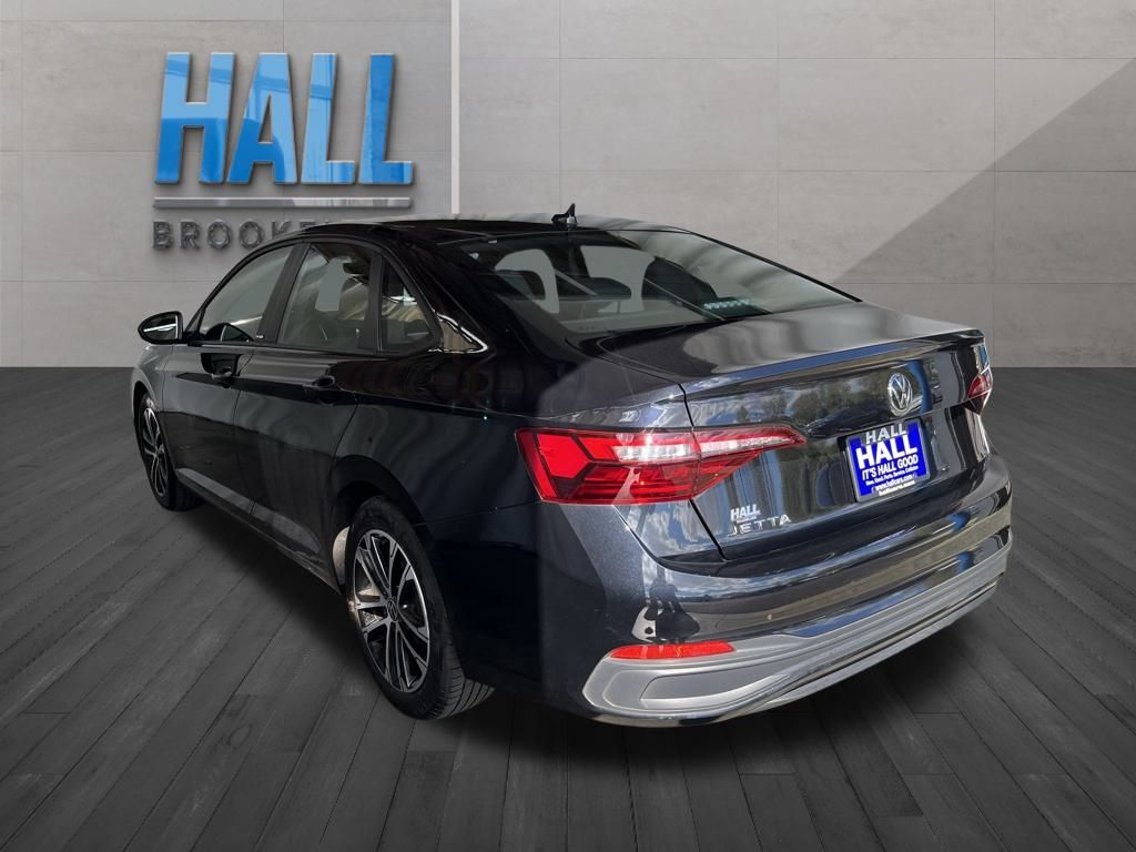 2024 Volkswagen Jetta 1.5T Sport photo 3