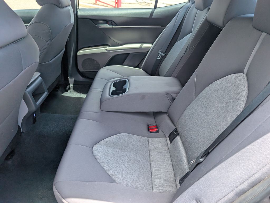 2023 Toyota Camry LE photo 15