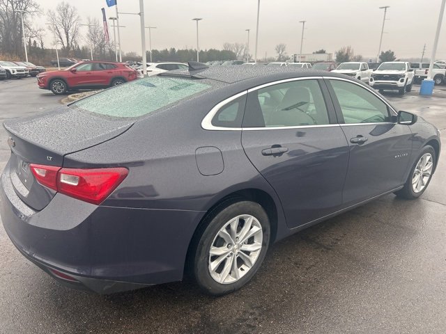 2025 Chevrolet Malibu 1LT photo 3