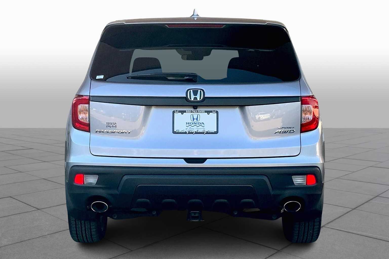 2021 Honda Passport Sport photo 4