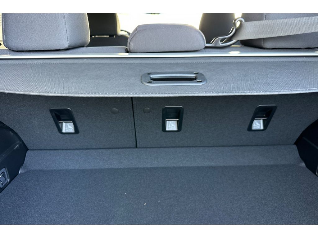 2025 Subaru Crosstrek Premium photo 14