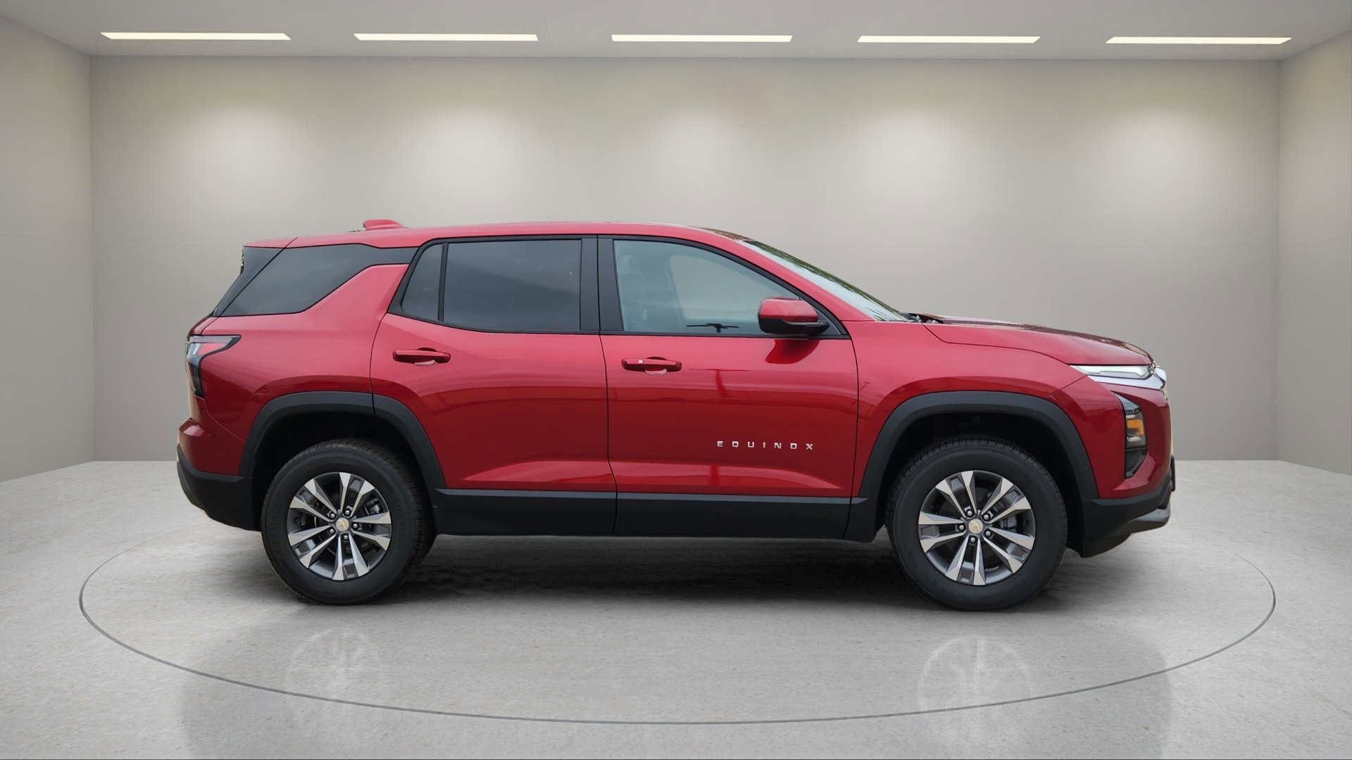 2026 Chevrolet Equinox LT photo 2