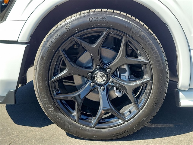 2025 Ford F-150 Lariat photo 25