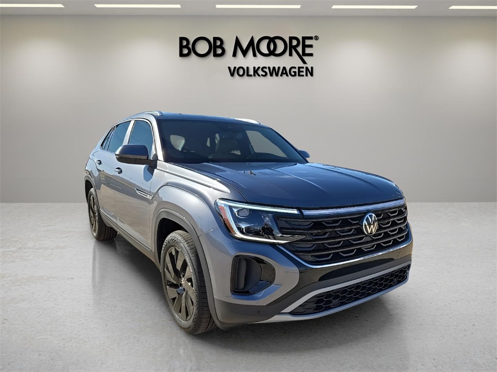 New 2024 Volkswagen Atlas Cross Sport 2.0T SE w/Technology 4D Sport