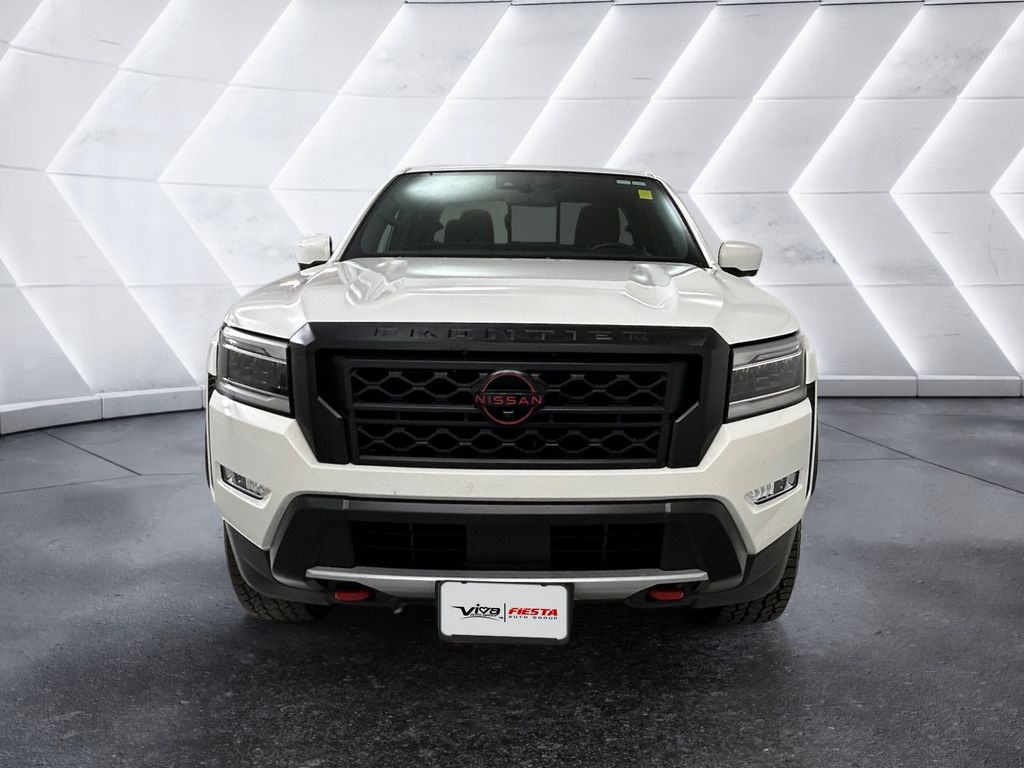2024 Nissan Frontier PRO-X photo 2
