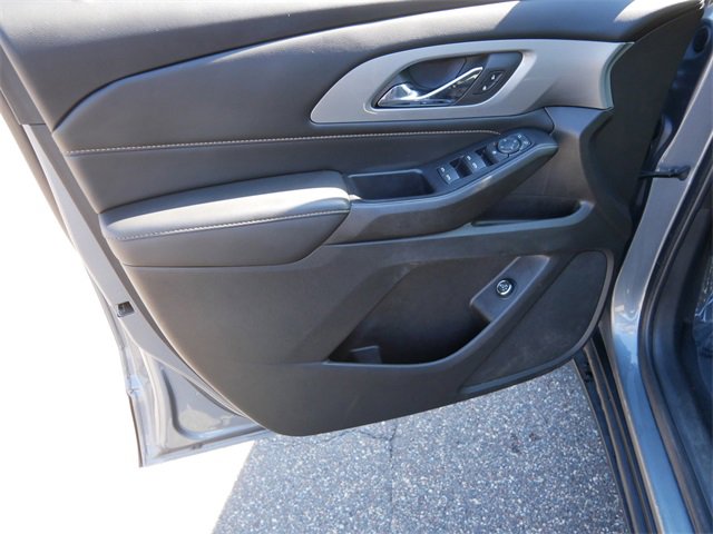 2021 Chevrolet Traverse Cloth photo 11