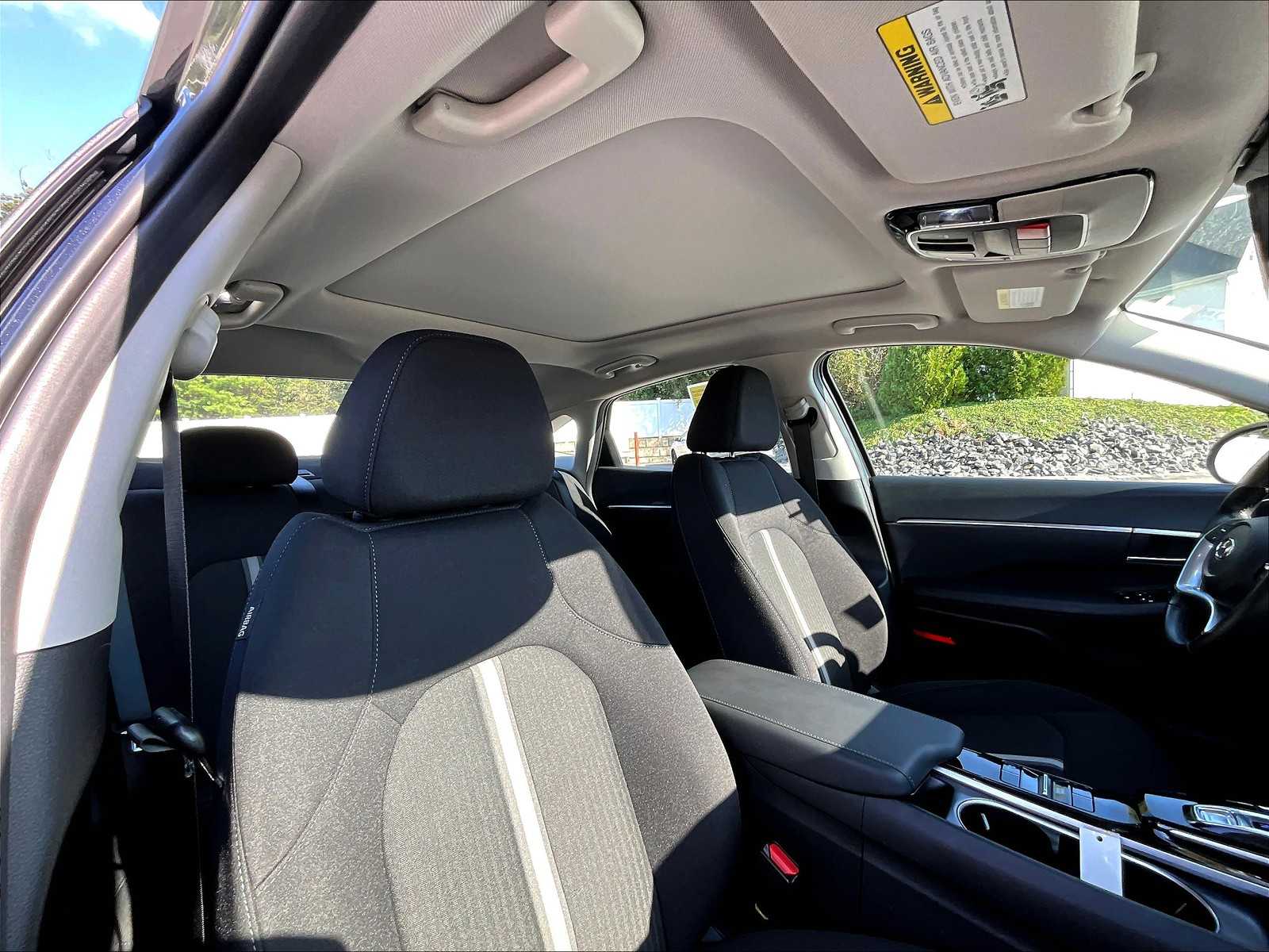 2022 Hyundai Sonata SEL photo 22