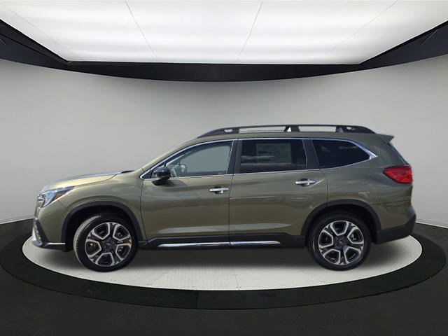 2025 Subaru Ascent Touring photo 4
