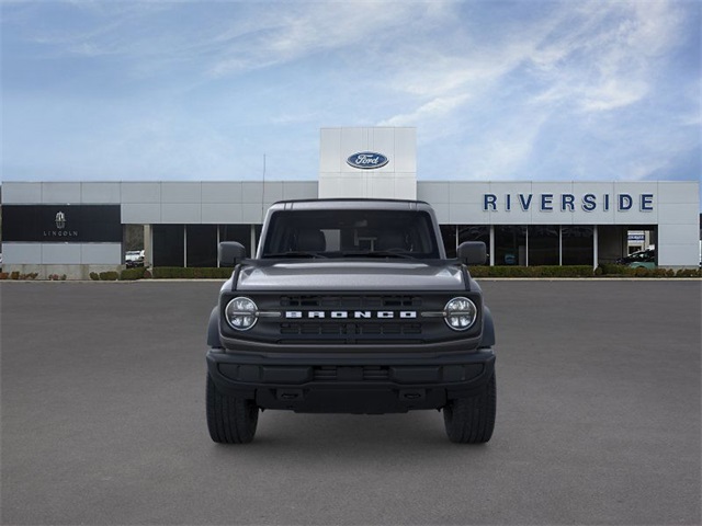 2025 Ford Bronco Base photo 3