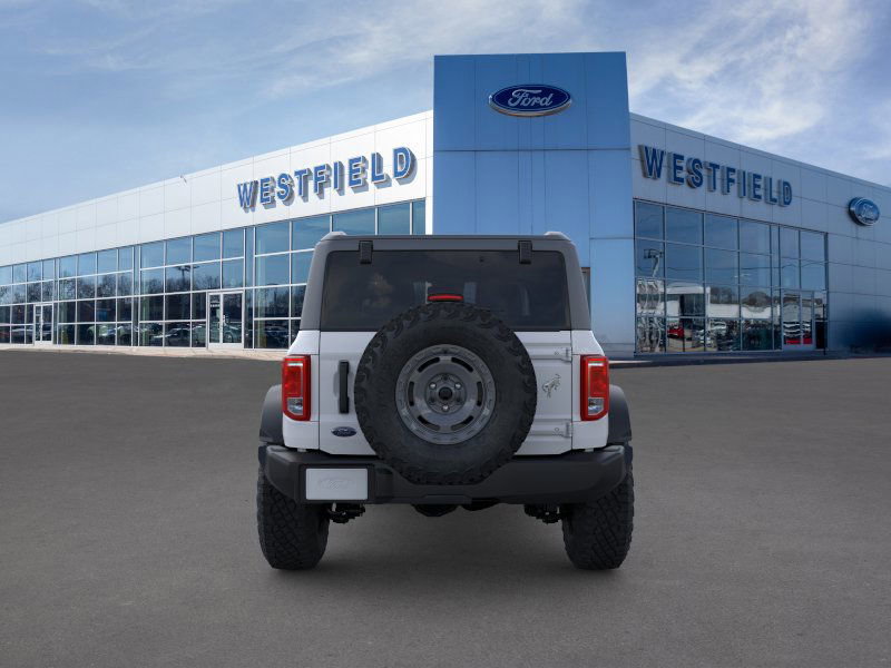 2025 Ford Bronco Base photo 5