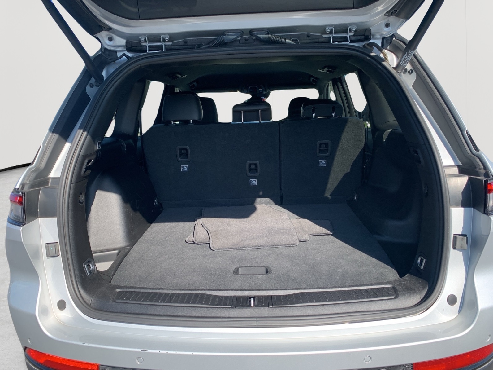 2024 Jeep Grand Cherokee Altitude X photo 28
