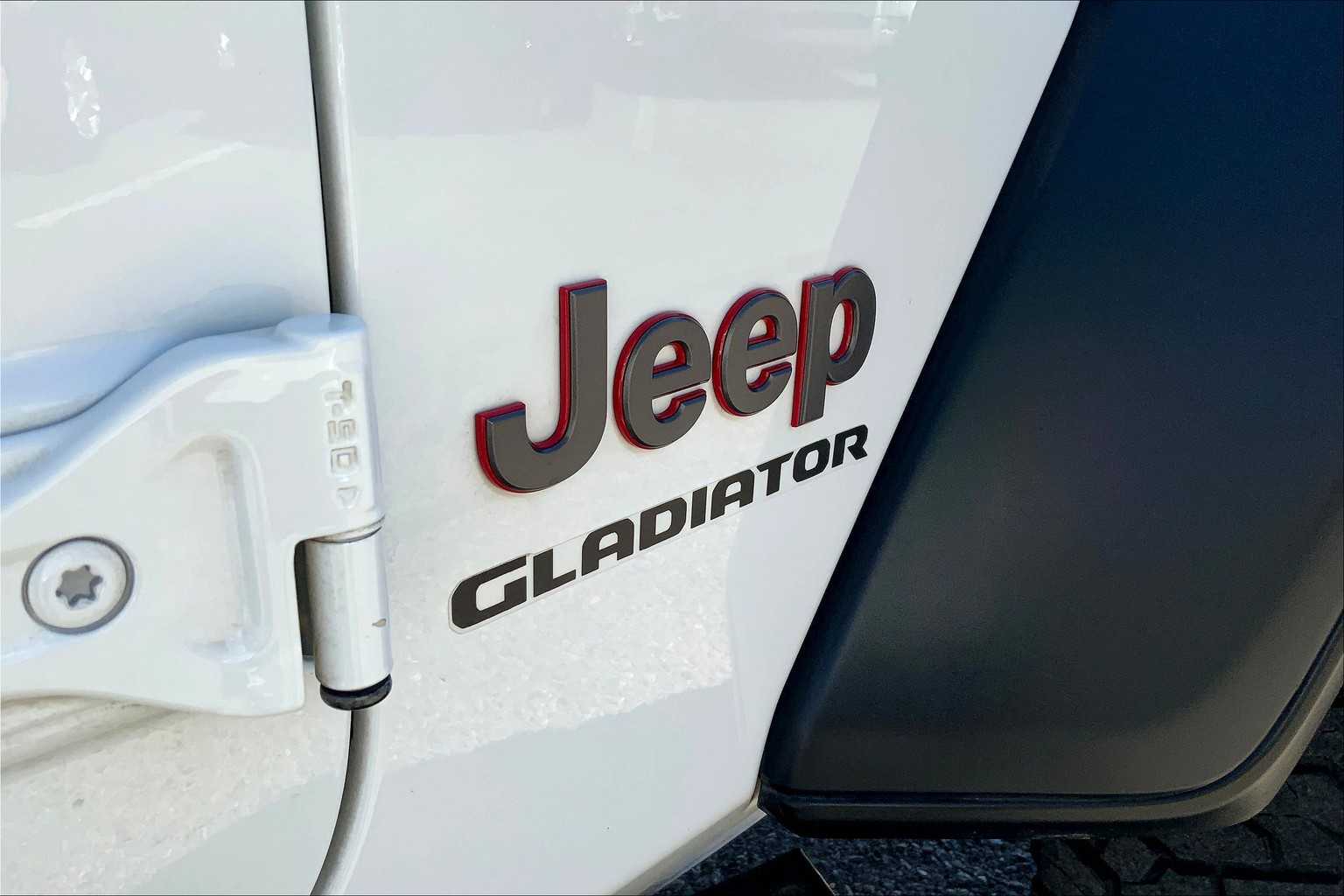 2021 Jeep Gladiator Rubicon photo 29