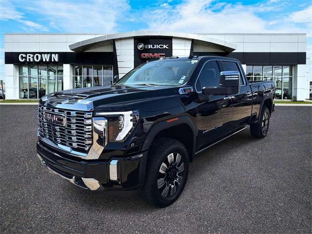 2025 GMC Sierra 2500HD Denali's photo