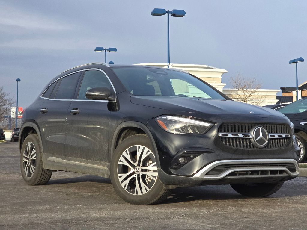 2025 Mercedes-Benz GLA