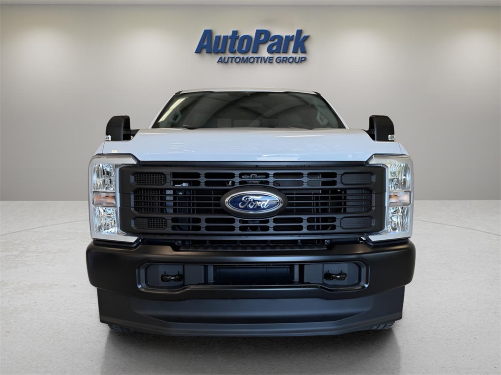 2026 Ford F-250 XL photo 2