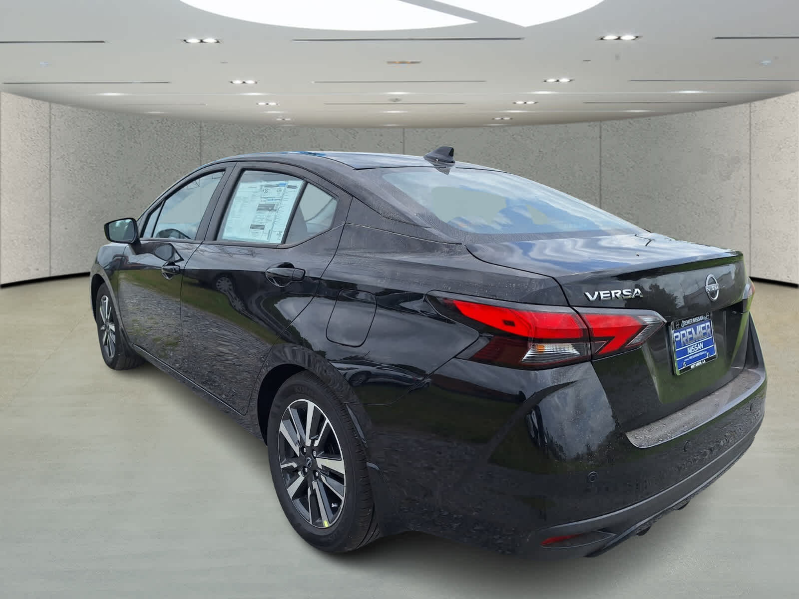 2025 Nissan Versa SV photo 3
